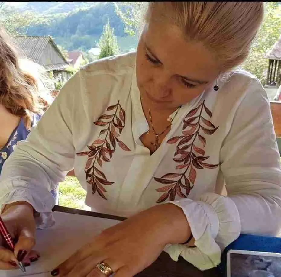 roxana-lazar Vocativ